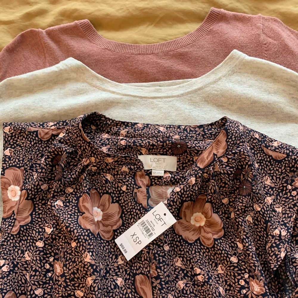 LOFT outlet 3-piece-bundle! Two sweaters and one dress! Size XS/S petite
